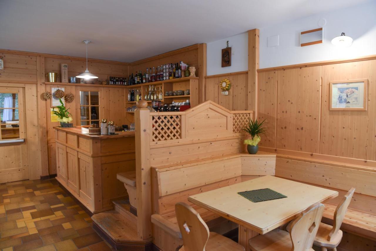 Albergo Sporting Пейо-Фонті Екстер'єр фото