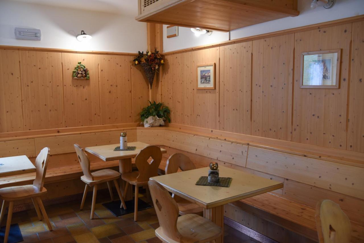 Albergo Sporting Пейо-Фонті Екстер'єр фото